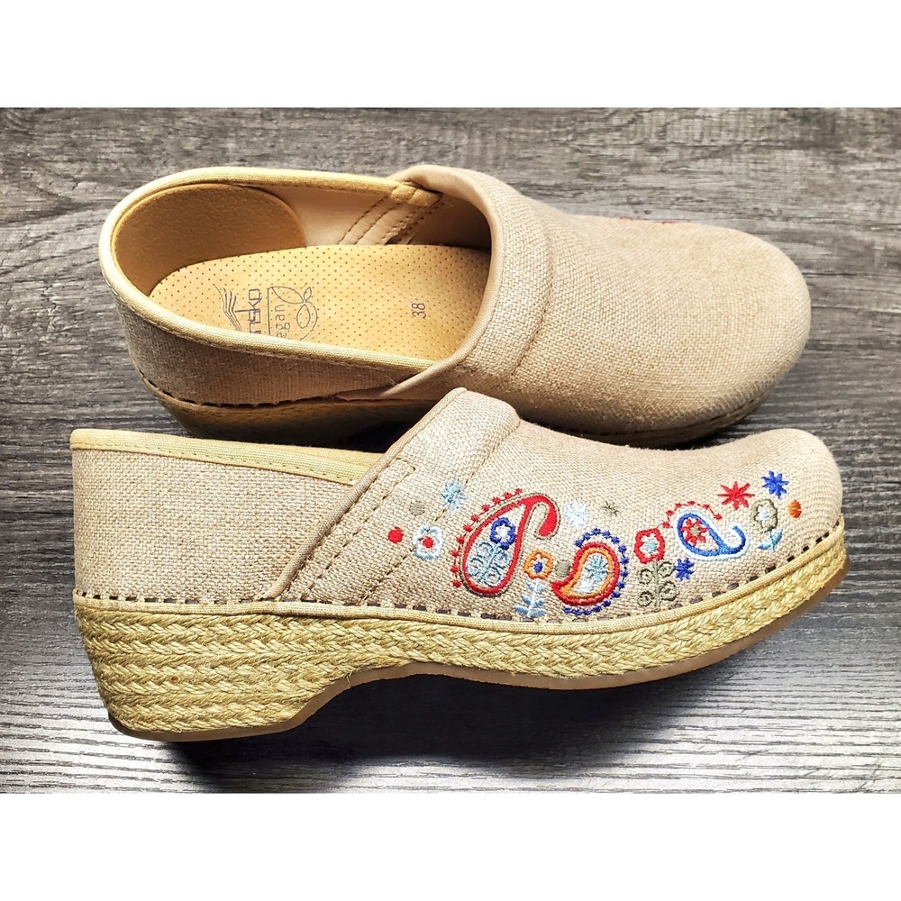 Dansko Clogs Vegan Jute Embroidered Paisley Beige Women's 38 (7.5-8 US) EUC